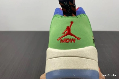 DR6287- Low Sophisticated 5 7785 Jordan Air “Doernbecher” 572 0908
